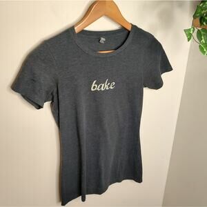 King Arthur Flour "bake" Tee Small